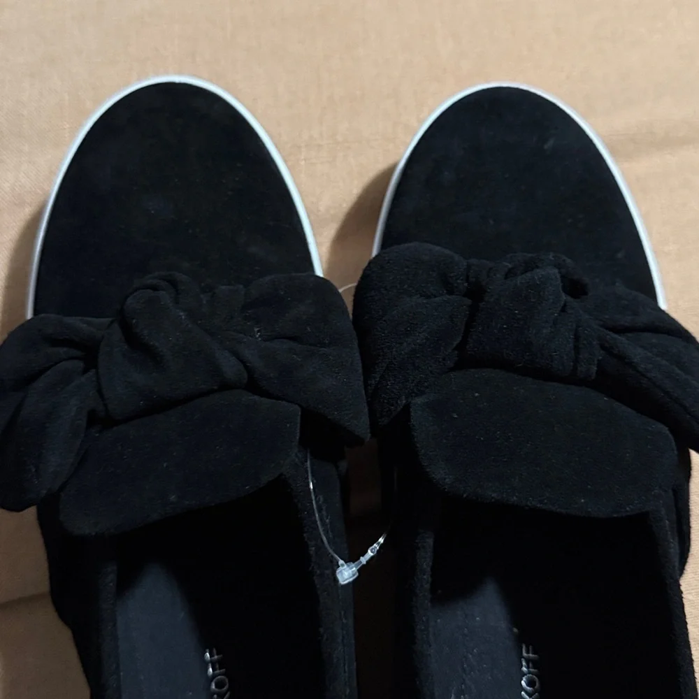 REBECCA MINKOFF
Stacey Bow Platform
Sneaker In Black - Picture 5 of 8